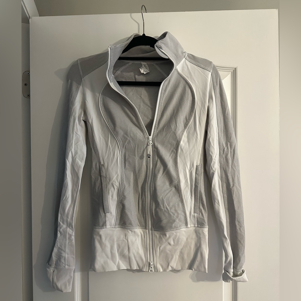 Lululemon gray and white zip up